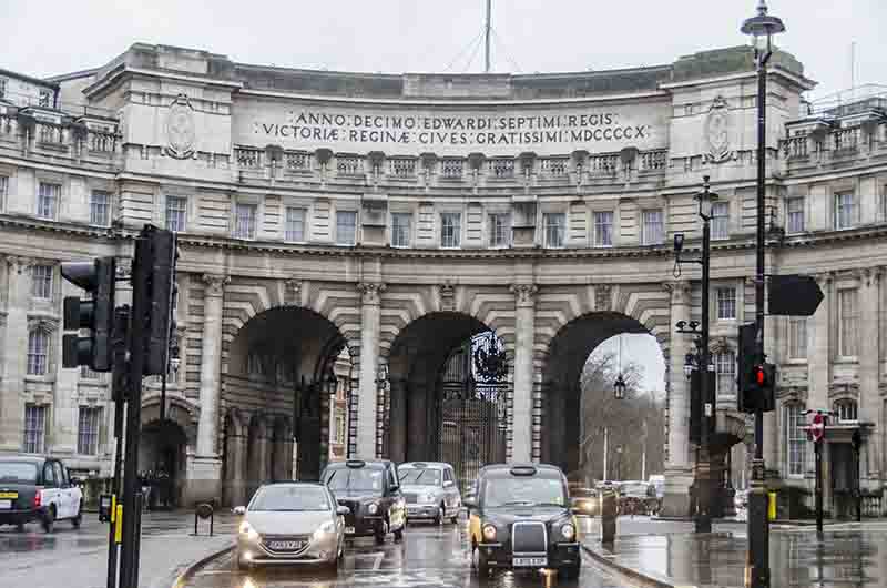 142 - Inglaterra - Londres - Arco del Almirantazgo